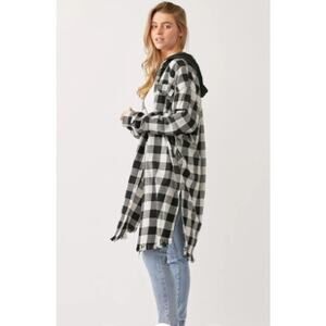 RISEN Athena Black and White Plaid Jacket Size Medium NWT